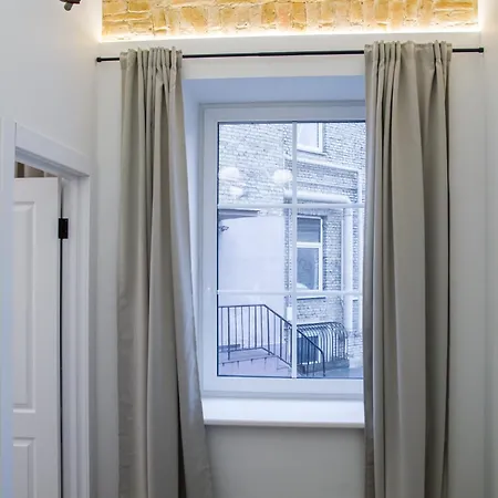 New & Stylish Old Town By Urban Rent Apartament *